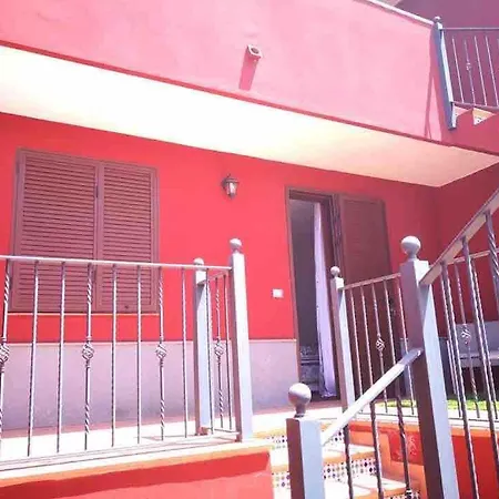 House With Jacuzzi In