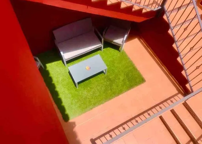 Апартаменты House With Jacuzzi In