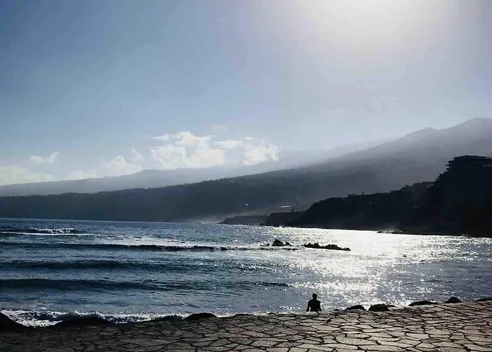 House With Jacuzzi In * 아데제