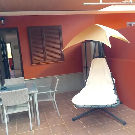 House With Jacuzzi In Apartman