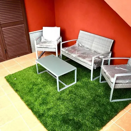 House With Jacuzzi In Apartman *