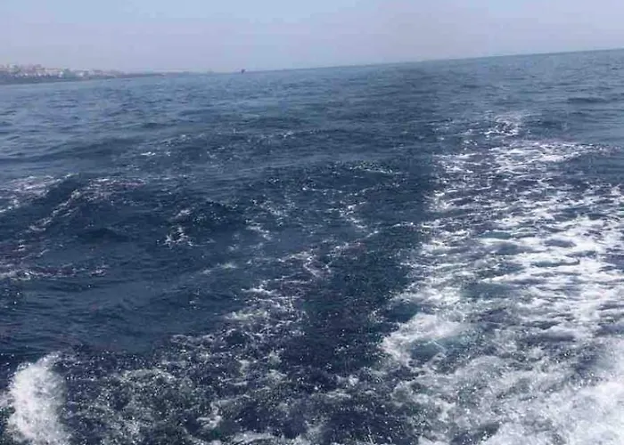 House With Jacuzzi In Διαμέρισμα *